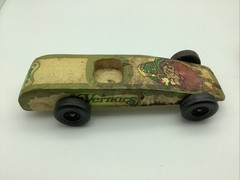Lot of 2 Vintage Pinewood Derby Race Cars for Parts or Repair Cub Scout Free S/H