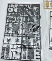Tamiya MRC 1/35 US Light Tank M3 Stuart Model Kit MM342 w/ Crew Vintage 1975