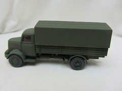 Wiking HO Scale #696 German Army Henschel HS 100 Cargo Truck