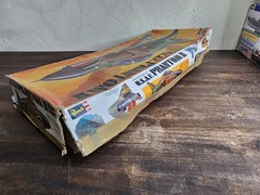 Box of vintage military vehicles models (Lot size 9) Planes Ships Car Tank