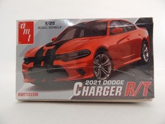 2021 DODGE CHARGER R/T 1:25 scale model kit AMT Round2 #1323 SEALED