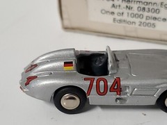 HO 1:87 LeGrand 08300 Mercedes-Benz 300 SLR “702”. USA FREE SHIPPING