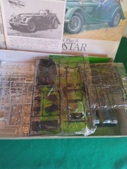 LS 1/16 Morgan Plus 8 ROADSTAR Motorized Plastic Model Kit Unopened Vintage