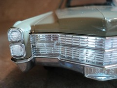 Johan 1/25 Friction Dealer Promo 1966 Cadillac Coupe Deville Tan/Green Complete