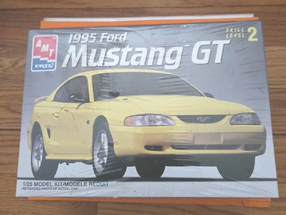 AMT ERTL 95 Ford Mustang GT Muscle Car Model Kit #6200 94 96 97 Nib