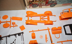 Aurora Boob Tube 1/32 Model Kit The Scene Machines VTG 1969 w Box Hippie Peace