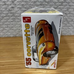 AMT Retro Deluxe Edition ’55 Corvette 1:25 Scale Model Kit AMT683/12 New Sealed