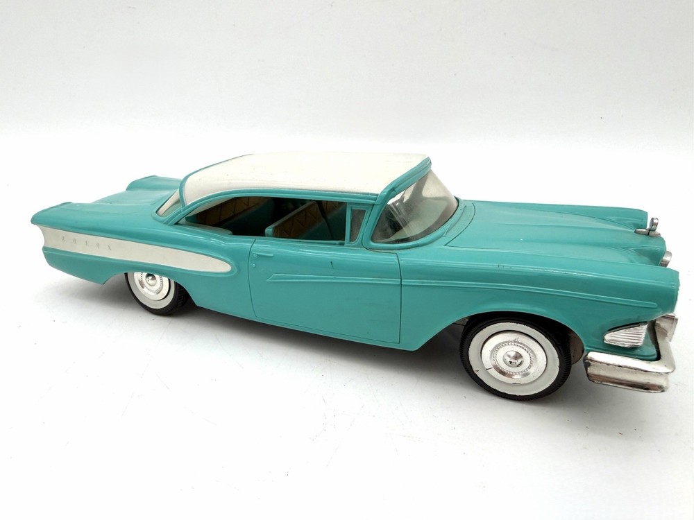 Vintage 8” 1958 Edsel Dealer Promo Friction Car Works Parts Repair