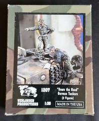 “Down the Road” German Tankers – Verlinden (1207) 1/35 Ww II Miniatures