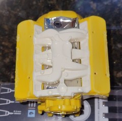 1/8th pontiac stock single carburetor intake big deuce Revell monogram 1/8