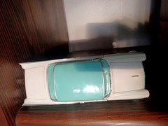 1957 FORD FAIRLANE 500 BUILT MODEL KIT 1/25