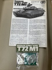 Russian Army Tank T72 M1 – 1/35 Scale Tamiya Unassembled Kit#35160. Bad Decals