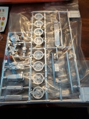 MPC ERTL ’69 Camaro SS 2 In 1 New Open Box Sealed Bags 1/25 Scale Model