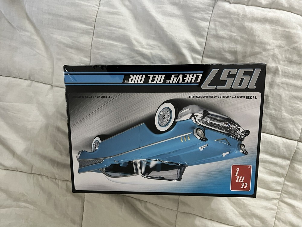 AMT 1/25 Model Kit 1957 Chevy Bel Air AMT638m/12 NIB