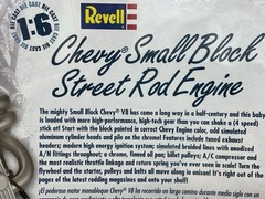 Revell Chevy Small Block Street Rod Engine Kit 1:6 Die Cast w/Display Stand New