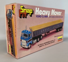 Vintage HO Lindberg Snapfit Ford CL-9000 Heavy Mover 1052 Canvas Covered Trailer