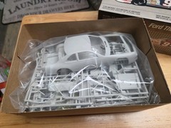 AMT #9 Coors Light Ford Thunderbird Bill Elliott Kit # 6740 New 1:25 Bn22