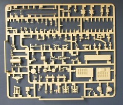Rye Field Models 1/35th Scale Panzer IV H – Parts Tree R from Kit No. 5046