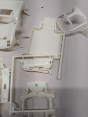 Testors 104 Famous Fords GT-40 1/25 Scale New Open Box