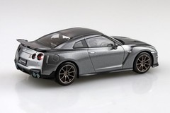 Aoshima 06549 #03-DM Nissan R35 GT-R 2024 Gray 1/32 Scale Snap Together Kit