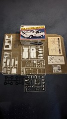 REVELL 1/25 CALIFORNIA COBRA FORD MUSTANG MODEL KIT UNBUILT #7204 COPYRIGHT 1979