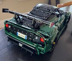 CaDA Master C61511W Lotus Exige Cup 430 1:8 – ASSEMBLED