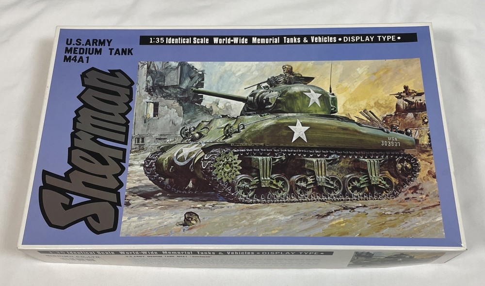 Nichimo Japan 1:35 Plastic Model Kit Sherman U.S. Army Medium Tank Sealed Parts