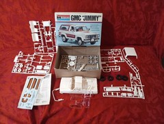 M1B rare Complete Monogram No. 2248, 1979 GMC “Jimmy” Model Kit truck gift