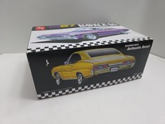 AMT 981 – 1:25 – 1967 CHEVROLET IMPALA SS STOCK *FACTORY SEALED BAGS*