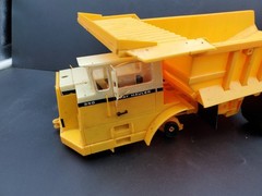 Parts – restore built 1:25 AMT INTERNATIONAL Payhauler 350 Dump Truck Model Kit