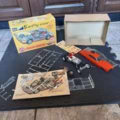 MPC RUPP & STEFFEY STP COUGAR COUNTRY FUNNY CAR Model Kit No. 703-200 1/25 scale
