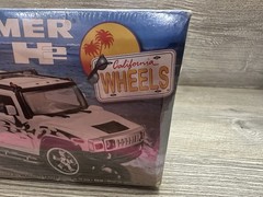 Revell Hummer H2 California Wheels Model 1:25 Scale sealed *See Details*