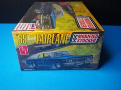 AMT 1/25 Scale 1965 Ford Fairlane Modified Stocker Model Car Kit AMT1190/12 New