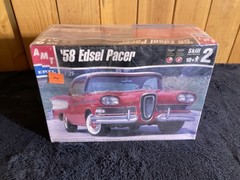 AMT ERTL 1/25 Scale ’58 Edsel Pacer – Factory Sealed
