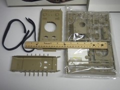 Tamiya WWII Military German Panther Tank Model Kit No. 65 Scale 1/35 Incomplete