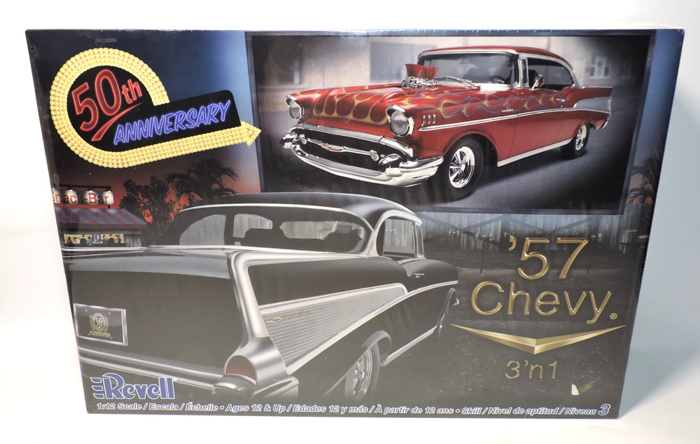 Revell ’57 Chevy Hardtop 3 ‘n 1 50th Anniversary w/ ’50s Jukebox Pin, NEW in Box