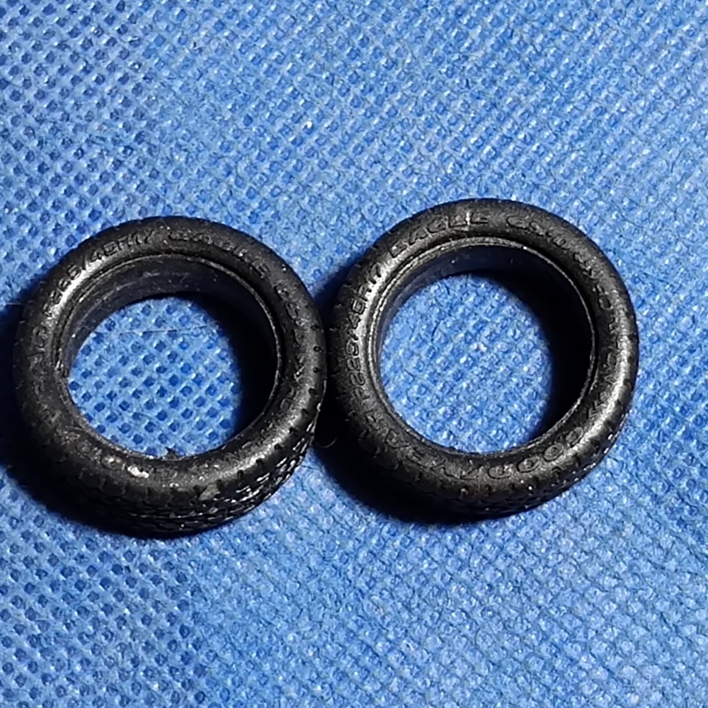 🌟 Goodyear Eagle Low Pro Tires 1:24 or 1:25 Scale 1000s Model Car Parts 4 Sale