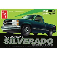 AMT 92′ Silverado Shortbed Fleetside Easy Build 125 AMT1408M Plastics Car/Truck