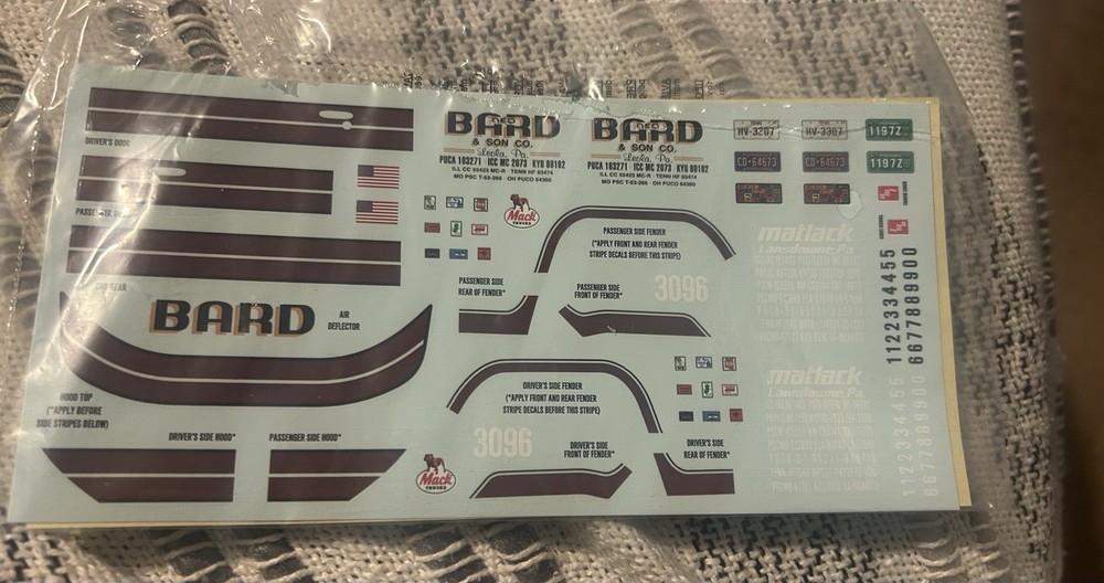 AMT Mack R685ST Semi Truck Decal Sheet 1/25 Scale Kit 1039/06
