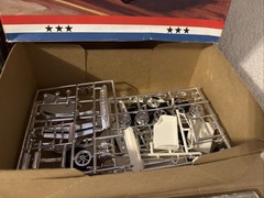 AMT 56 Ford Strip Fowl 2 Kits Read