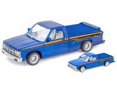 1991 Chevrolet S-10 Pickup Truck w 1/64 Diecast 1/25 Level 4 Model Kit by Revell
