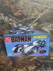 CIB 1:25 AMT ERTL BATMOBILE BURTON 1989 DC BATMAN MOVIE MODEL CAR KIT CJ