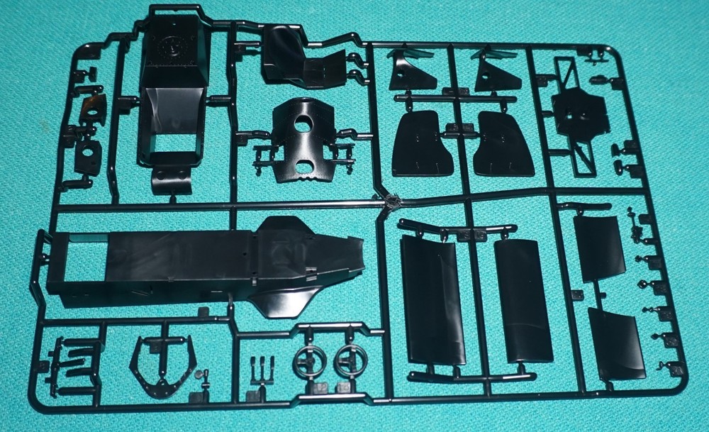Lotus Type 79 1978 Tamiya 1/20 Sprue D Cockpit Wings Etc.