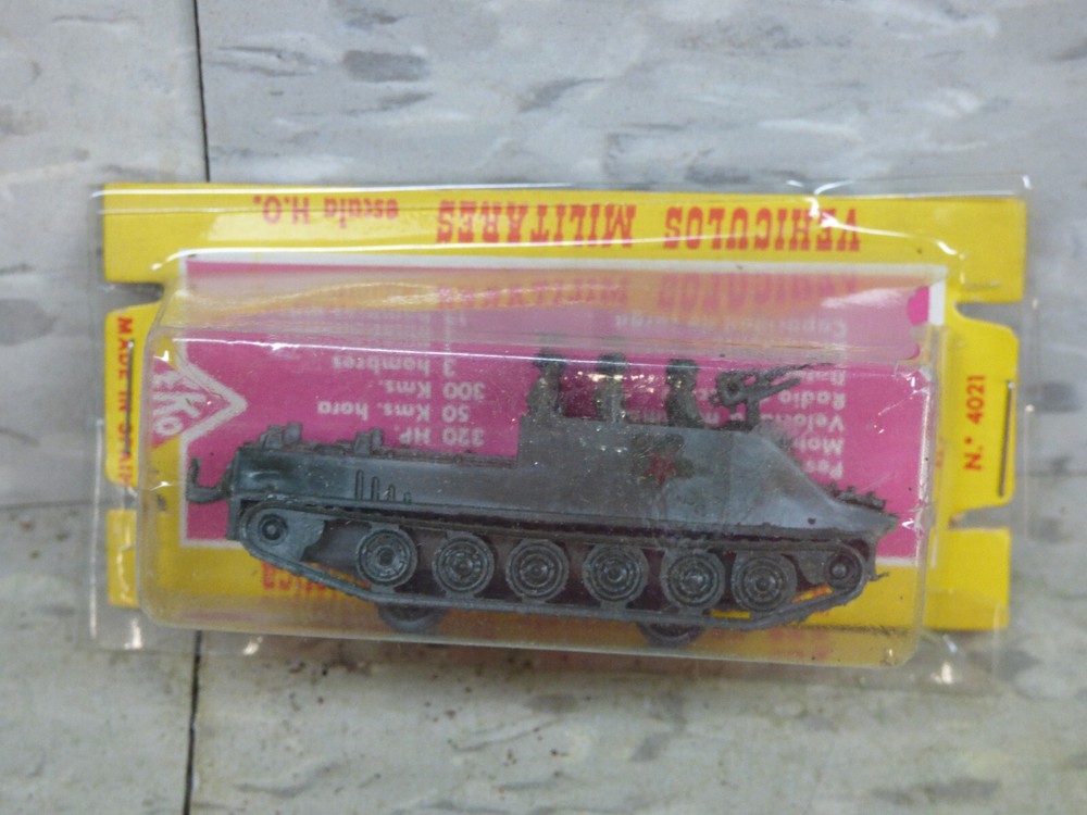 EKO / Roco Minitanks Compatible Modern Russian BTR-50 APC Lot#5846