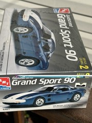 Guldstrand Corvette Grand Sport 90 AMT ERTL Plastic Model Car Kit 1/25 Scale