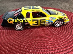 MONOGRAM 1/24 EARLY 85 QUINCY’S AK T-BIRD STOCK CAR FACTORY BUILT BOX ART MODEL