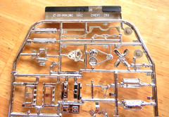 1957 CHEVY 283 V-8 ENGINE & TRANNY KIT 1:25 REVELL NO LONGER MADE F r e e SHIPP