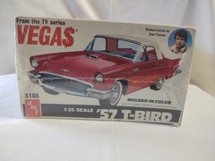 Sealed. Vintage (1979) ’57 T-Bird model by AMT, from the TV show Vegas.