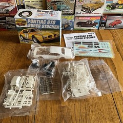 MPC 939 1/25 Pontiac GTO Super Stocker Plastic Model Kit