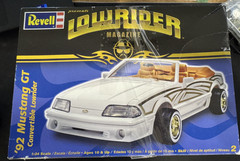 Revell 2888 92 Mustang GT Convertible Lowrider Parts Bash Chrome Inner Wheel Pin